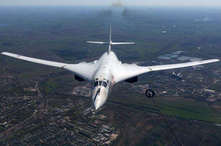 载弹量高达40吨,外号"白天鹅",堪称苏俄暴力美学的经典之作 - 图160