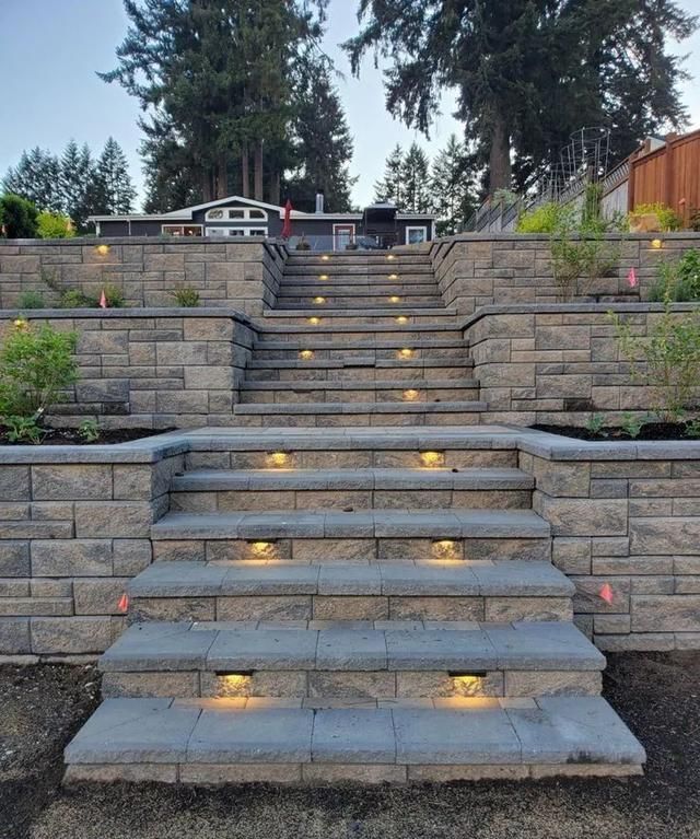 天然石材踏步追求自然的美好生活花园想不好看都难