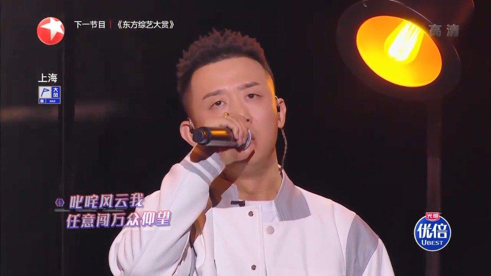 陈小春常石磊gai周延王源同台《乱世巨星》