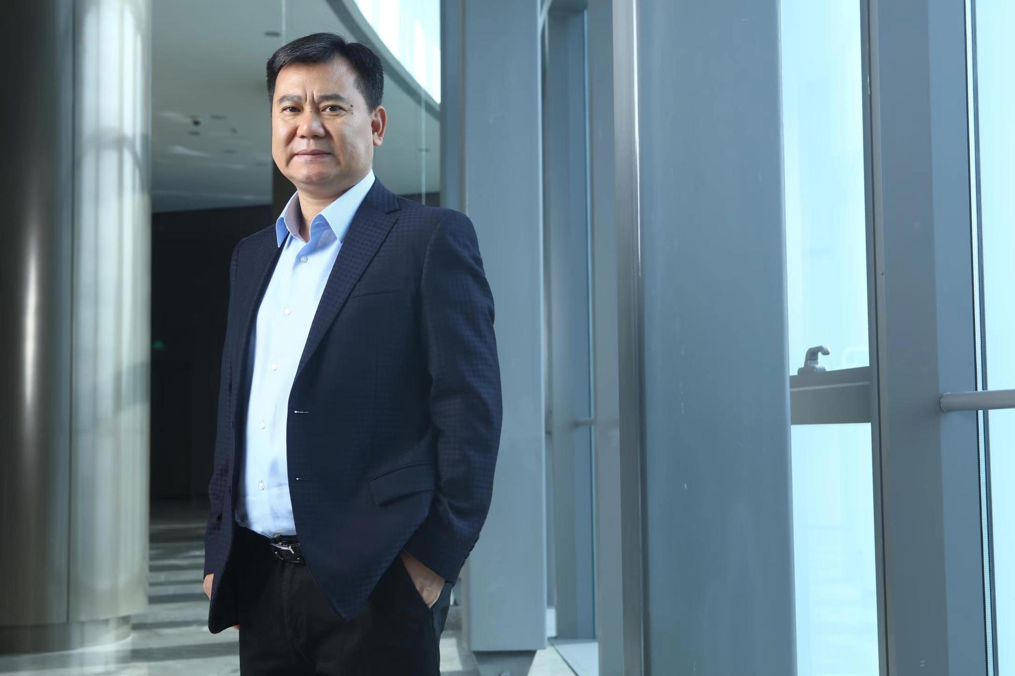 苏宁控股集团董事长张近东.