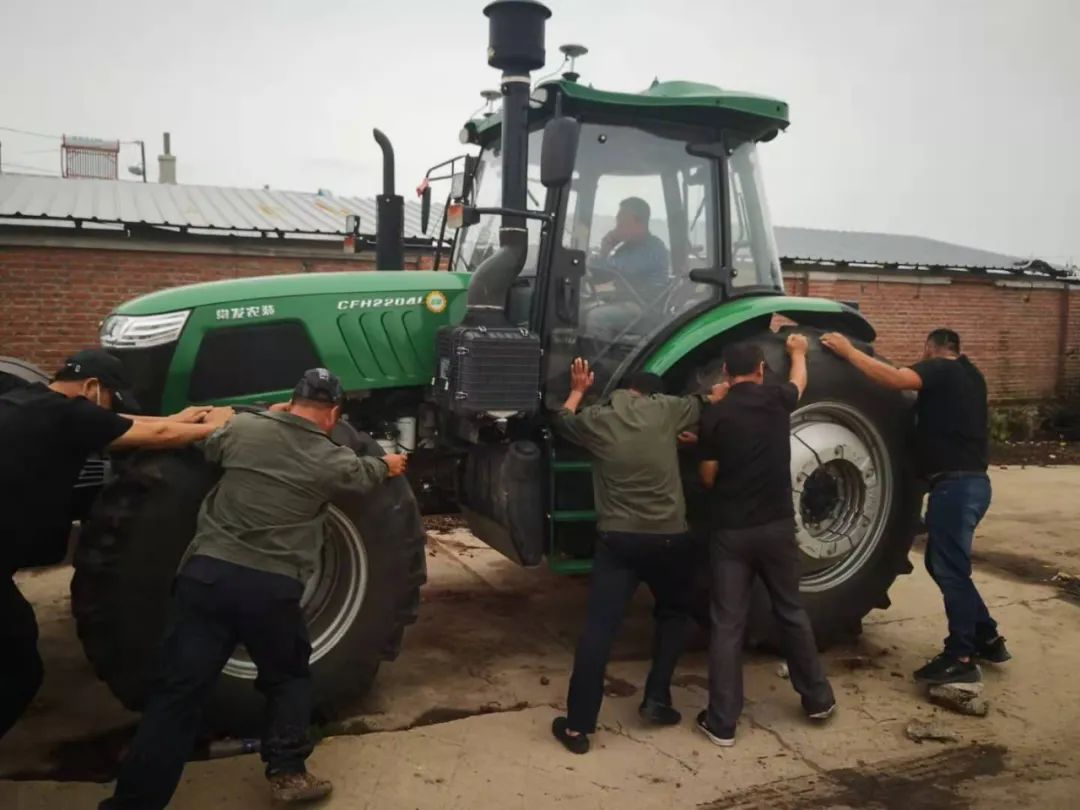 一个月9次大维修！农机补贴的“常发”拖拉机问题常发