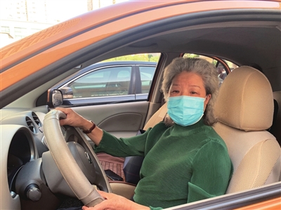 银发飘起来,爷爷奶奶要踩油门啦 70周岁以上能考驾照