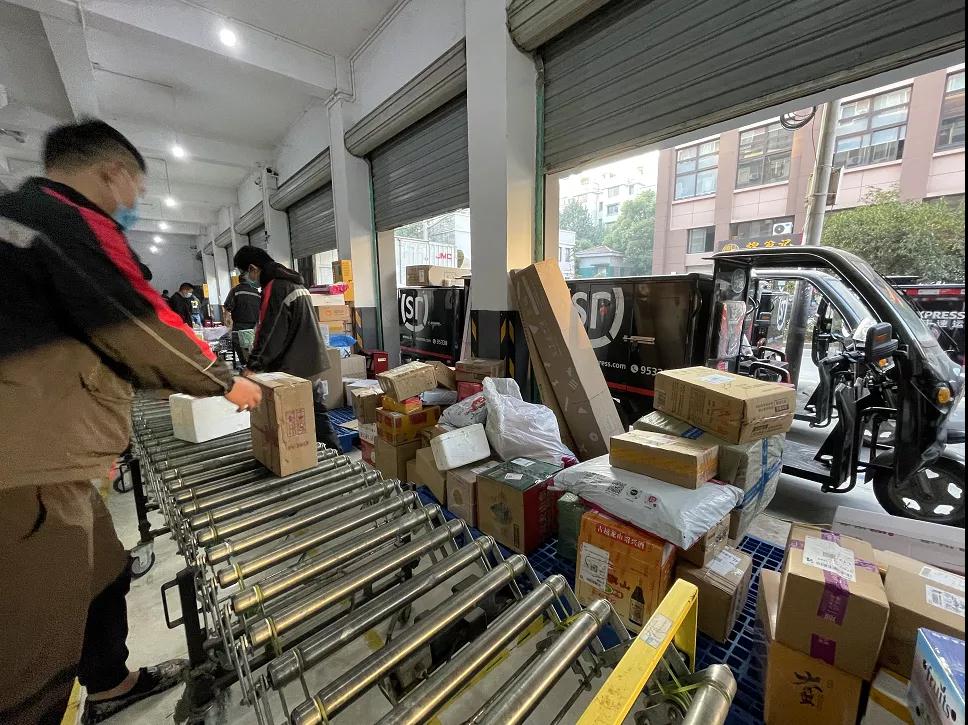 快递收投量破千万件 丽水"双十一"快件量创新高