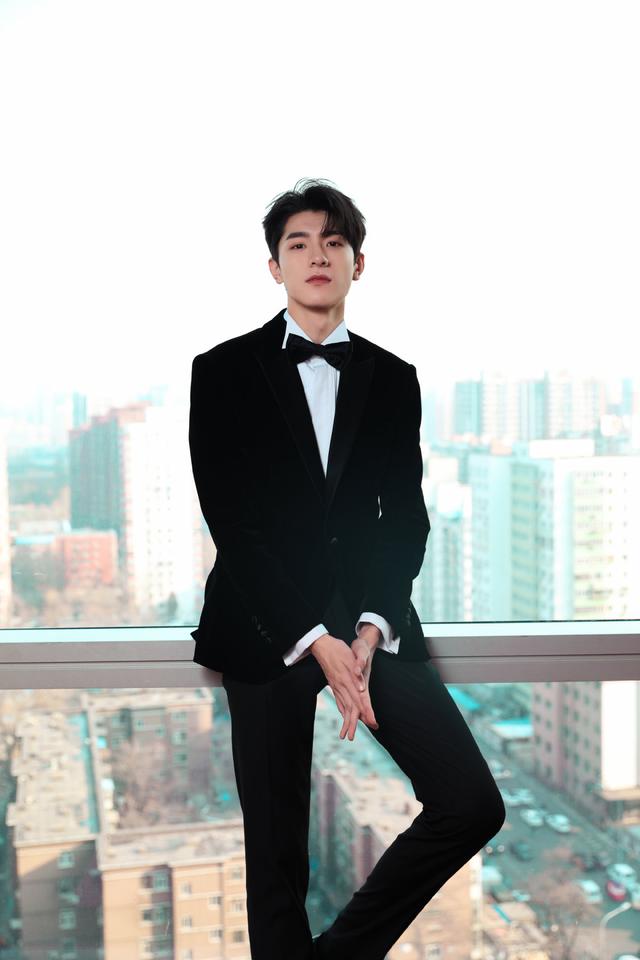 陈钰琪新剧官宣搭档青春校园剧男主林一这对cp的颜值够高