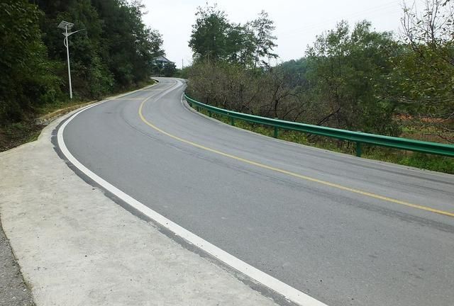 广东韶关s342省道改建工程,路线全长16公里,项目总投资2.4亿元