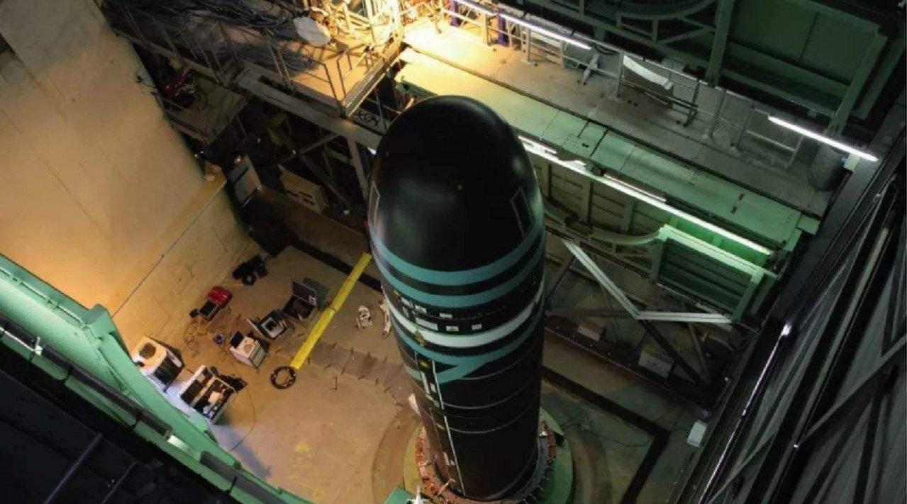 埃塞俄比亚为了剿灭叛军，向法国求购30枚核弹，试图毁灭地球？_新浪新闻