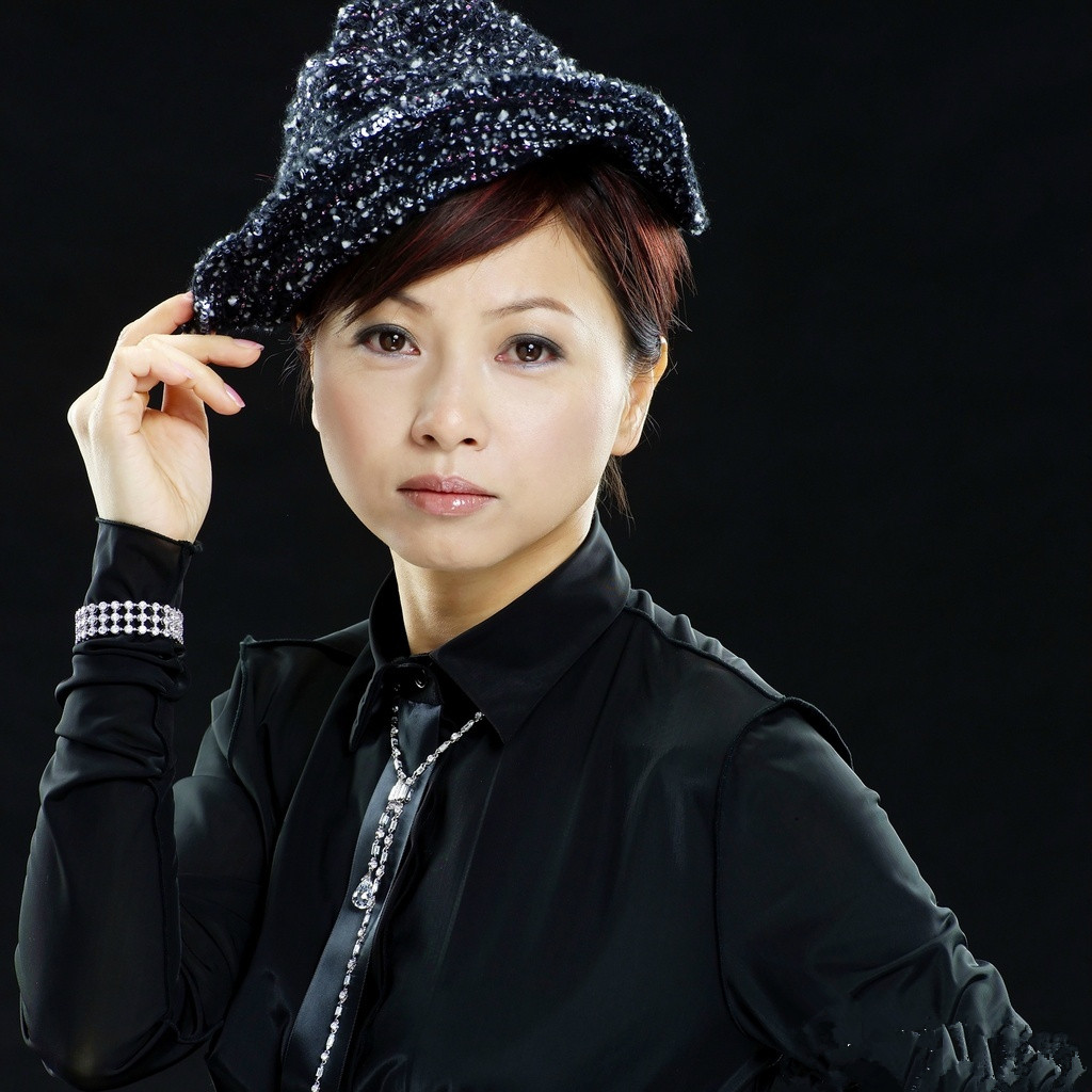 身患抑郁险些自杀和男友相恋20多年未婚,最美"阿紫"不再年轻