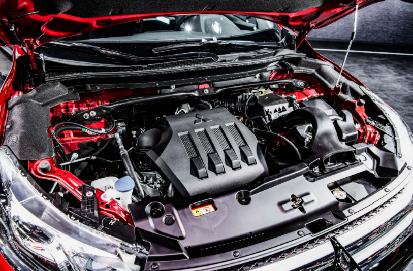 最大马力170匹,最大扭矩250牛米,数据不算优秀,但三菱这台发动机胜在