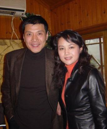 刘之冰的儿子和女儿图片