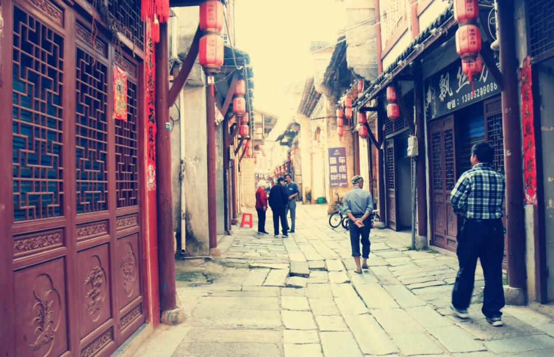 初冬时节,鹰潭最值得去的四个古镇,个个惊艳!