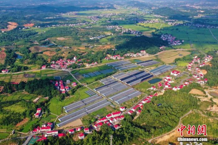 江西整合170余亿元中央财政涉农扶贫资金提升贫困群众“造血能力”