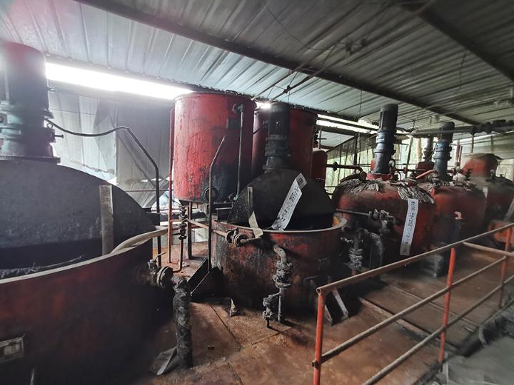 黑工厂制售"地沟油"涉案5000多万元 直击法院强制执行一追到底