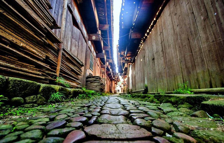 初冬时节,鹰潭最值得去的四个古镇,个个惊艳!