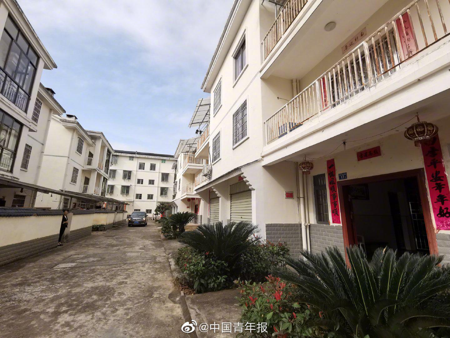 来看一组福建乡村改造前后的对比图