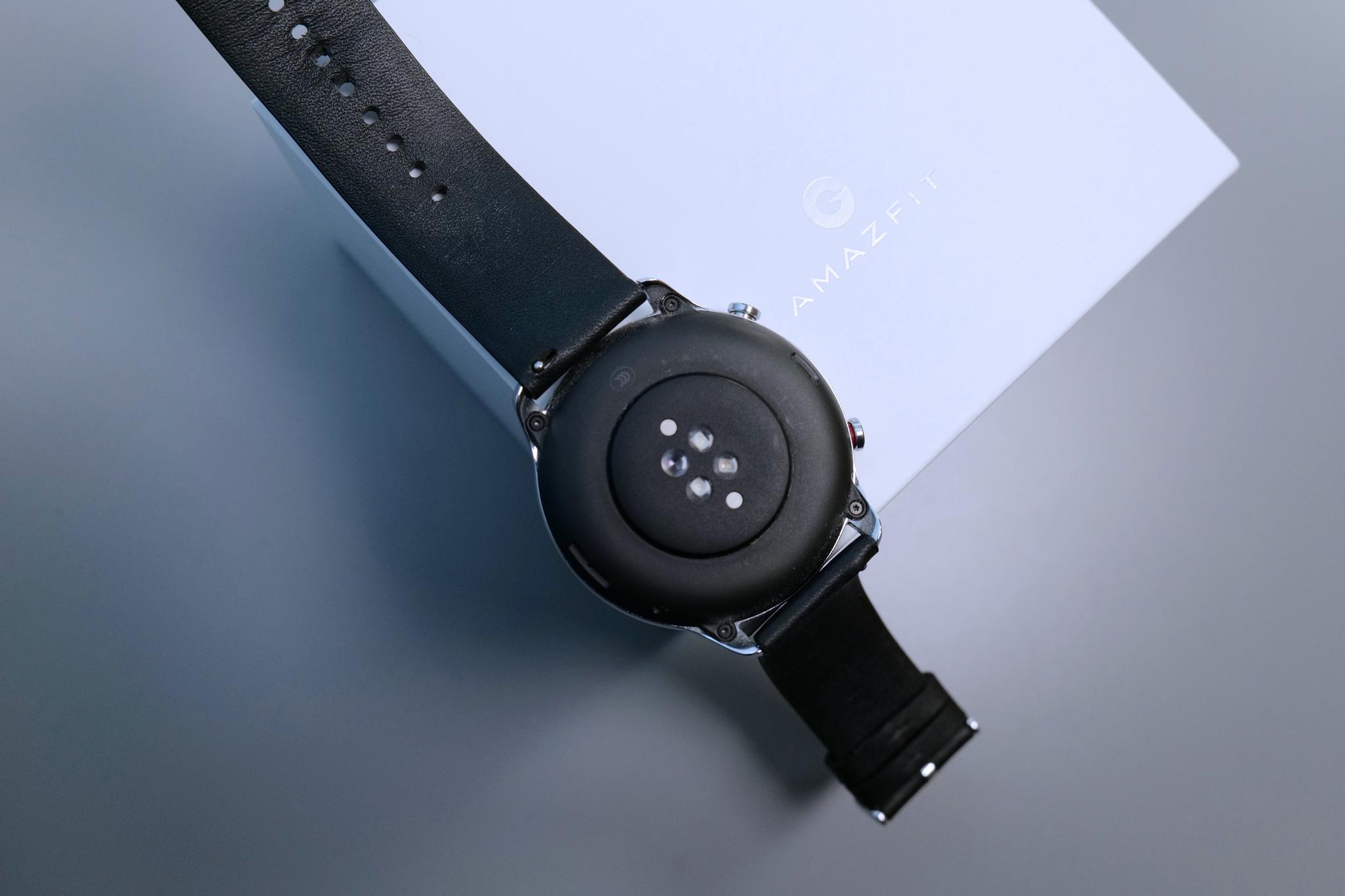 回归手表原本状态,华米GTR 2经典款轻奢商务体验!