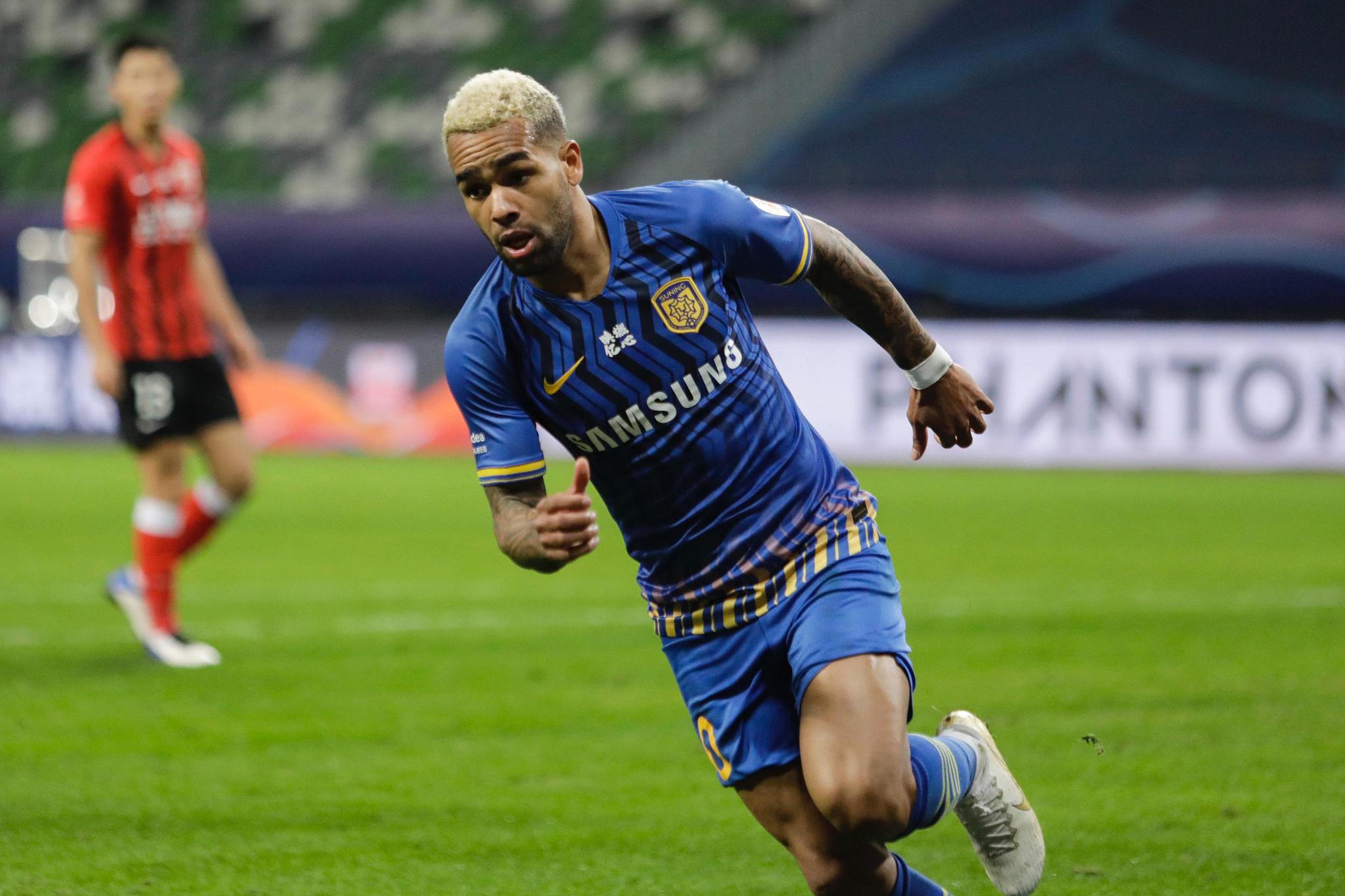 特谢拉归化即将有明确定论媒体看衰他归化前景直言可能没戏了