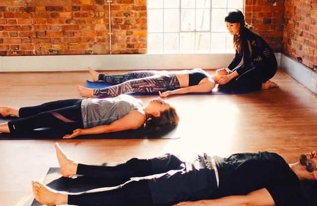 瑜伽挺尸式就是躺着睡觉?