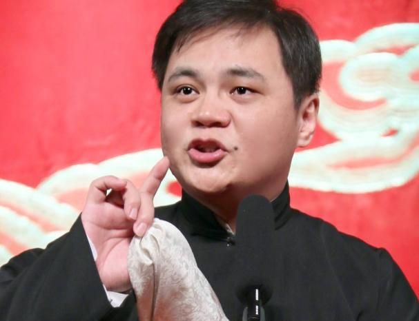 德云社高峰的尴尬郭德纲徒弟的膨胀都是从质疑高峰开始