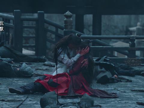 《狼殿下》的王大陆自带笑点!吻戏像吃人,全网都在心疼李沁