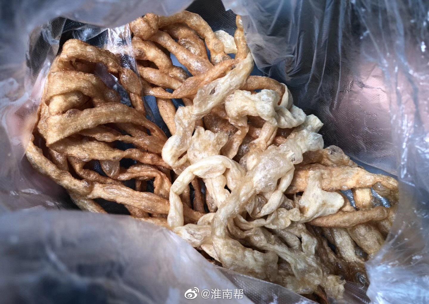 上窑馓子配上淮南牛肉汤也算是标配之一吧