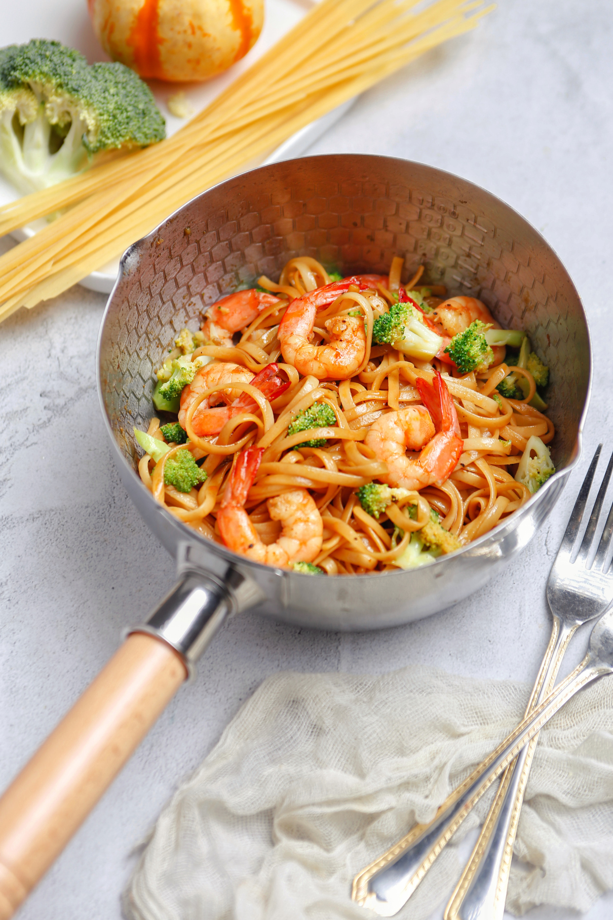 虾仁意面太好吃了!只要多做这一步,绝对馋哭隔壁小孩