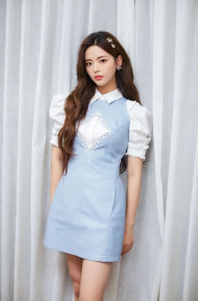 王一博,杨超越.明星秋冬玩转叠穿!边个搭配你最like?