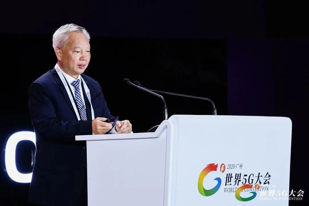 北斗卫星导航系统工程总设计师杨长风.