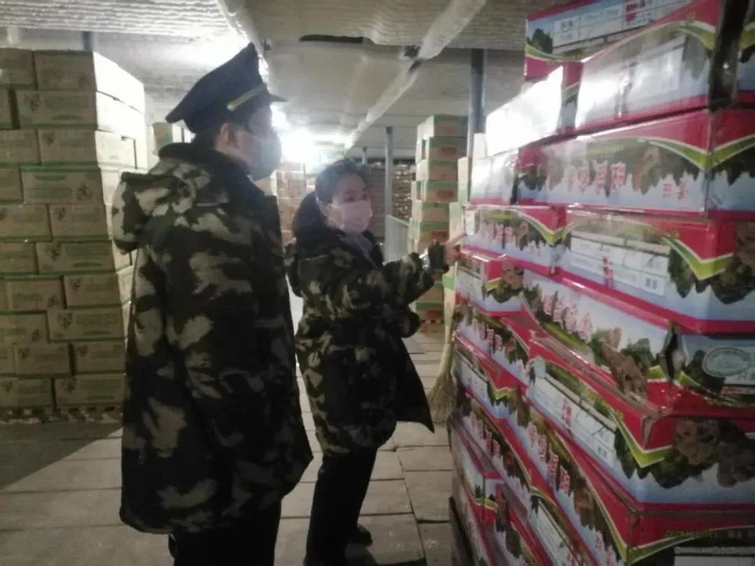 没收冷冻鸡爪27吨罚款400余万元 手机新浪网