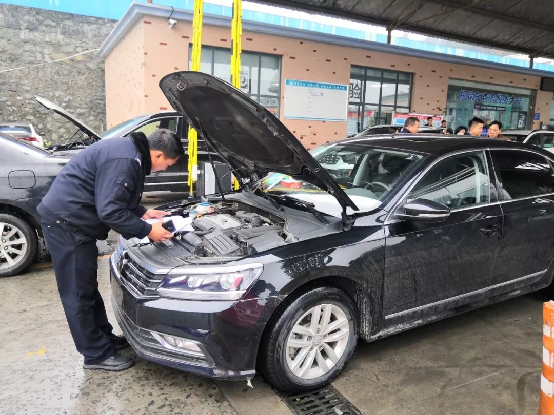 车检新政来了!搞不清何时年审?"神器"快收下!