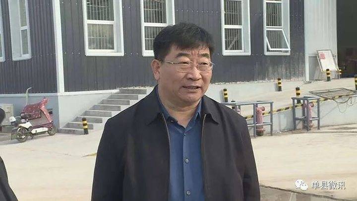 单县县委书记穆杰调度全县大项目建设进度