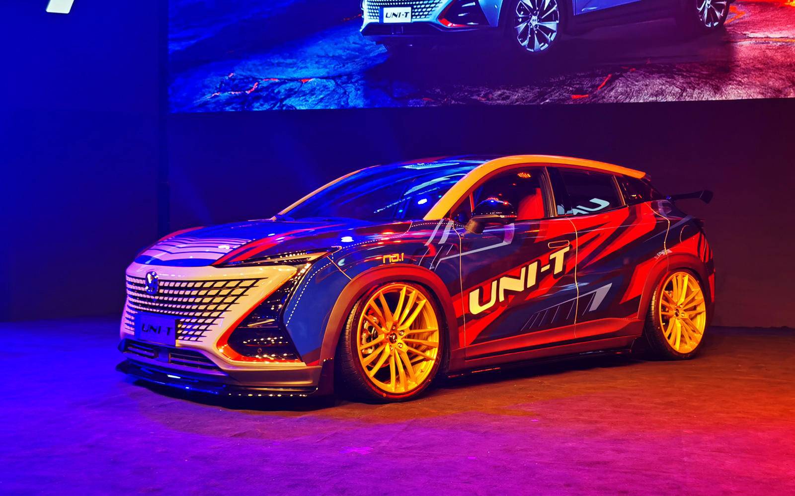 由uni-t车主共创改装完成