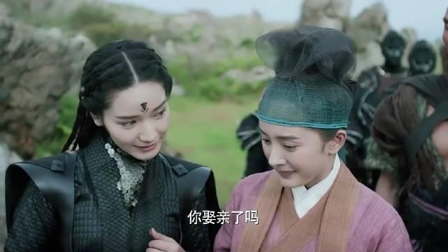 《三生三世十里桃花》白浅女扮男装