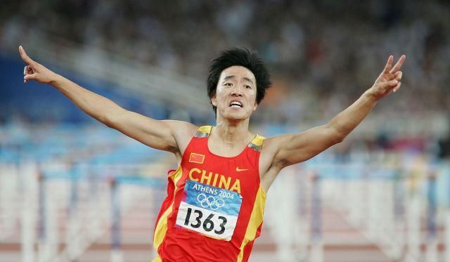 国宝级运动员刘翔,是如何从神坛跌落,成了那些年最委屈的人|神坛|刘翔|跨栏_新浪新闻