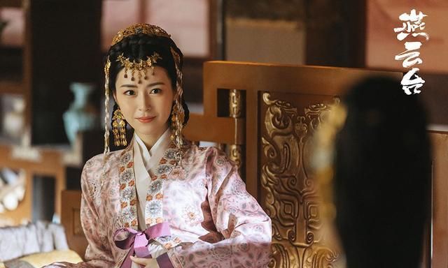 《燕云台》乌骨里:演技不输佘诗曼,被称"小张静初"却不温不火