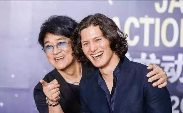 周华健藏了30年的儿子,竟是我们熟悉的他,还参加过中国好声音!