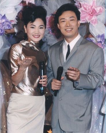 63岁费玉清近照,苦等了她42年,两人曾约定:老来无伴就结婚