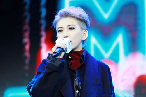 她曾是"快女"第3名,出道13年不温不火,如今35岁