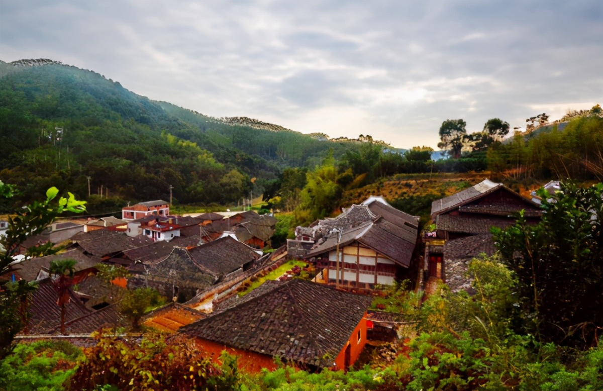中国少数民族-畲族的特色传统民居建筑