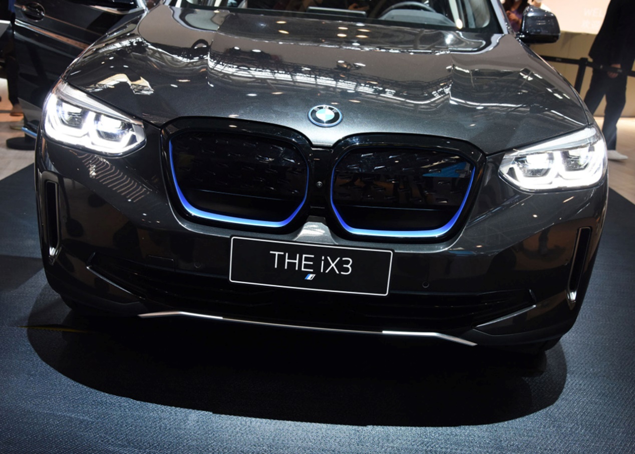 纯电动的宝马ix3,续航高达500km,47万起还算相对合理-新浪汽车