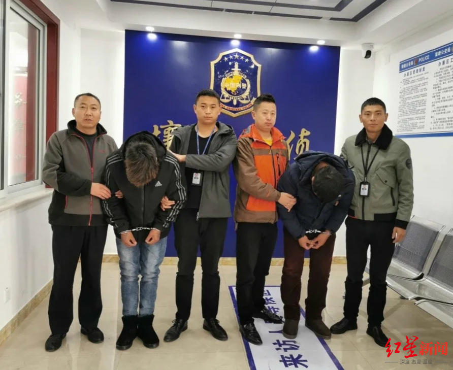 五菱车被盗 四川茂县警察狂追480多公里追捕盗车人