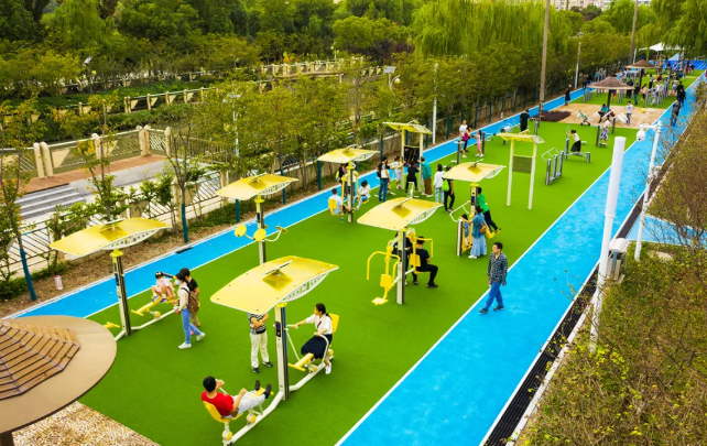 【便民】静安区新建,翻新了这些健身步道,运动场!你家附近有吗?_新浪