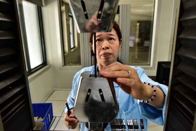 新材料研发遍地开花 专家提醒勿走芯片光伏新能源老路