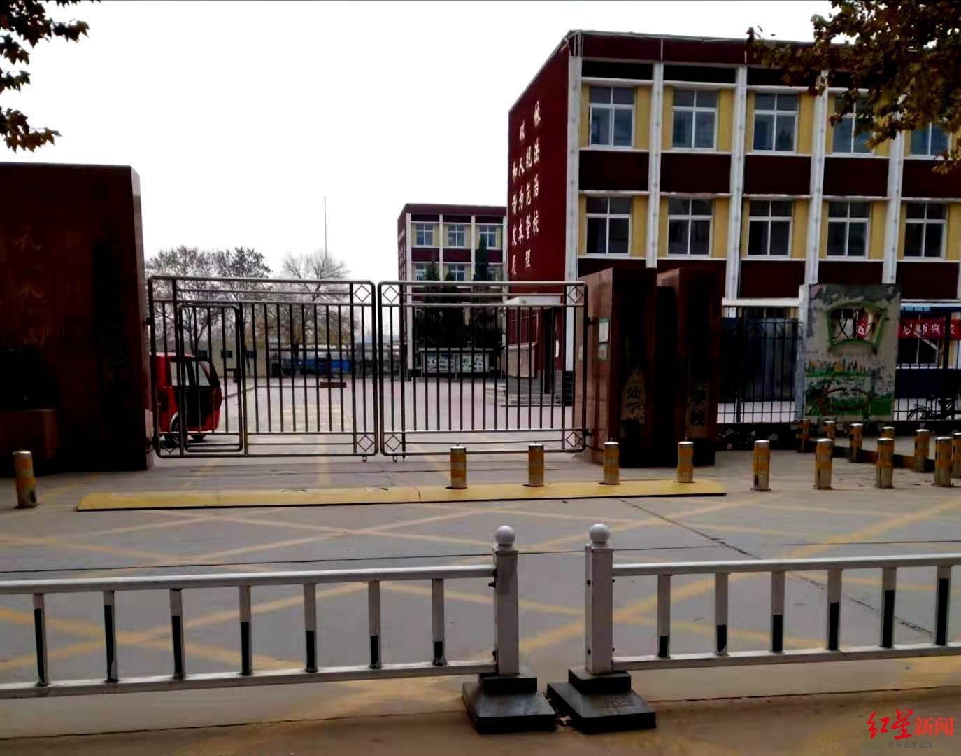 的当天,她就联系过学校校长和沧州市教育局石油分局的相关调查人员,但