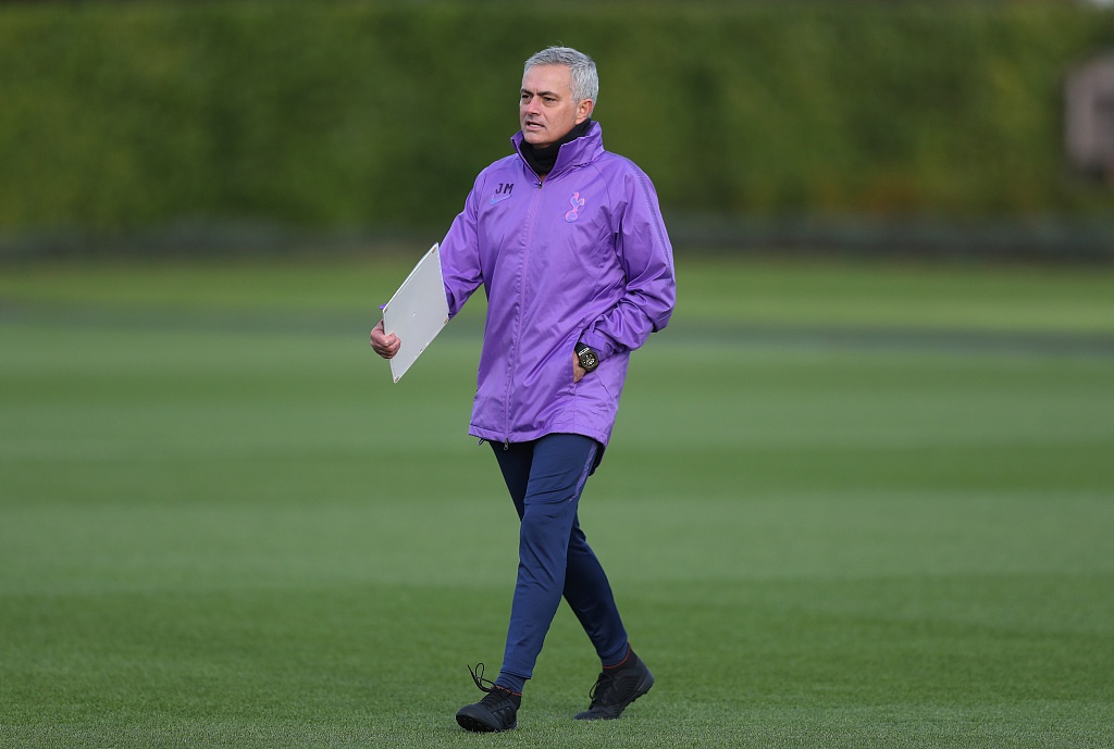 前切尔西球员韦恩-布里奇近日受访,他谈到了自己曾在穆里尼奥麾下效力