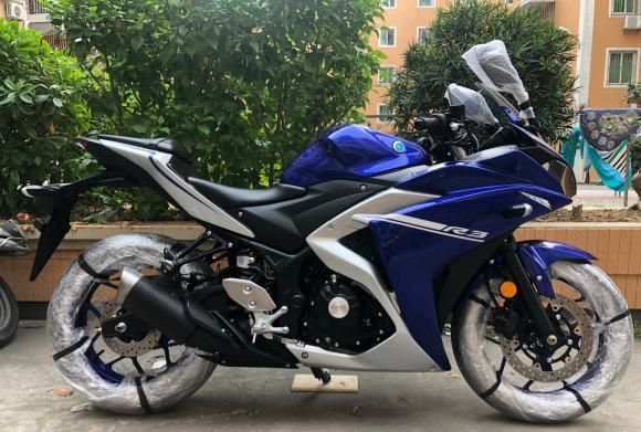 雅马哈一流摩托!320cc水冷31kw功率,14l油箱 六挡,4.6万值吗