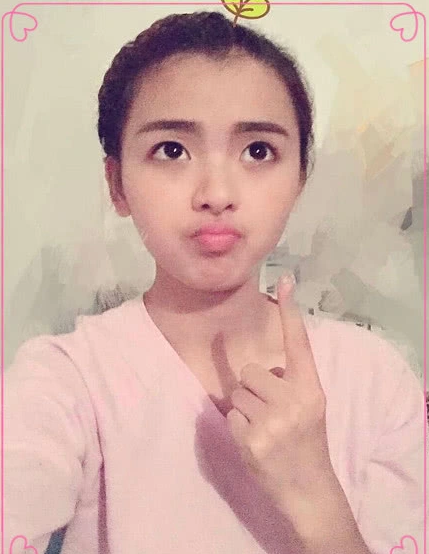 这就是你们追捧的女神吗?杨超越出道之前旧照曝光,网友:村花