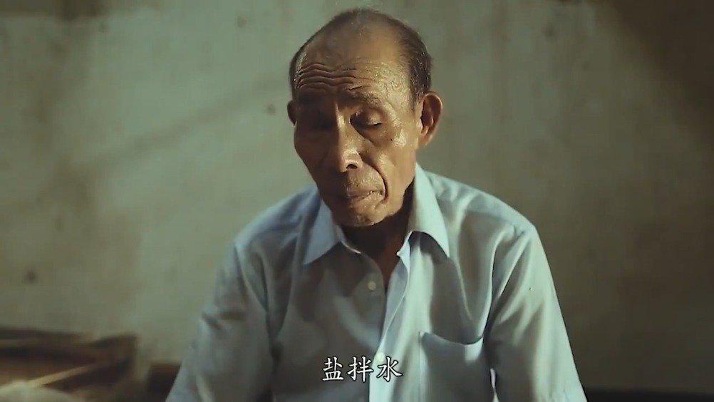 老一辈的手艺人潮南陈店汕柄村八旬老爷爷坚持手工制作面线