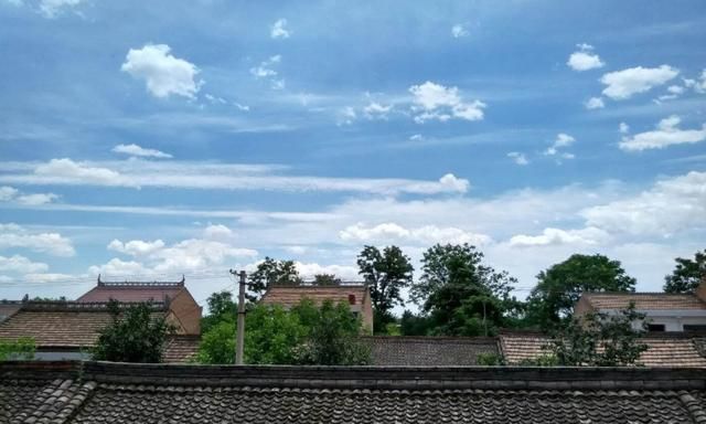 两西gdp_西部地区前十强GDP排名,前三座与后两座城市对比,差距很明显