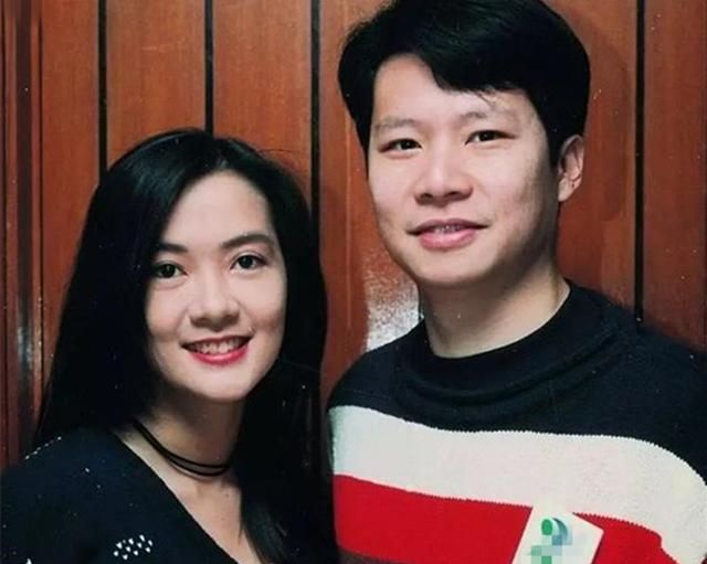 刘美娟生日,与71岁徐小凤同框卖萌,一代歌后无儿女却并不寂寞|杨羚|郑