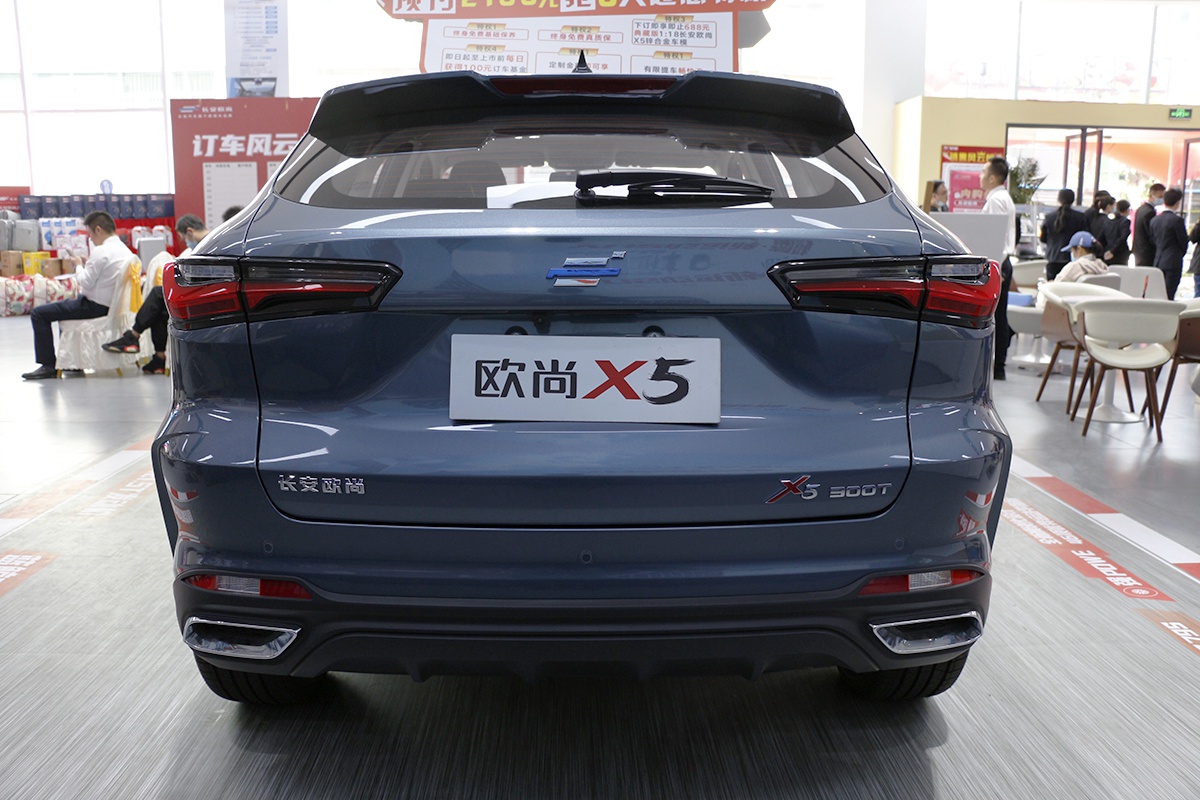 不到7万就能买长安欧尚x5正式上市搭300nm蓝鲸15t